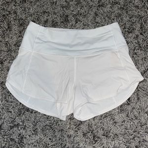 HR 2.5 inch speed up lululemon shorts